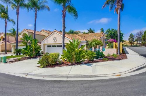 1239 Cottonwood Dr, Oceanside, CA 92056-2020