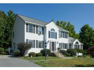 96 Township Rd, Pelham, NH 03076-5308