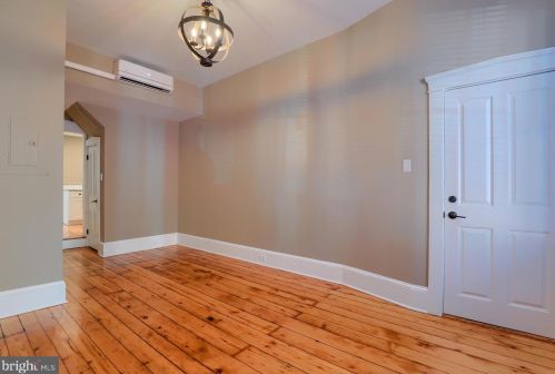 26 Vine St, Lancaster PA  17603-5259 exterior