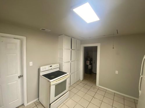7091 Retta Mansfield Rd, Midlothian TX  76063-4711 exterior