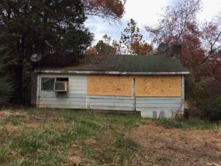 708 Coles Rolling Rd, Scottsville, VA 24590-3921