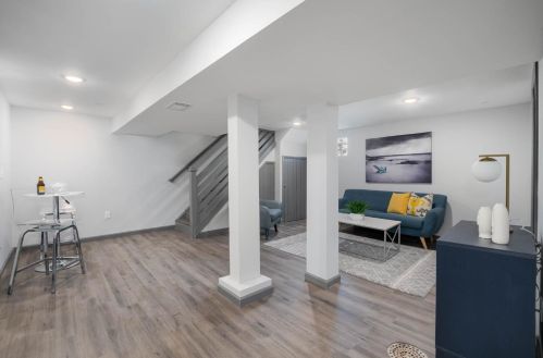 3329 Alexis Rd, Cincinnati OH  45239-4001 exterior