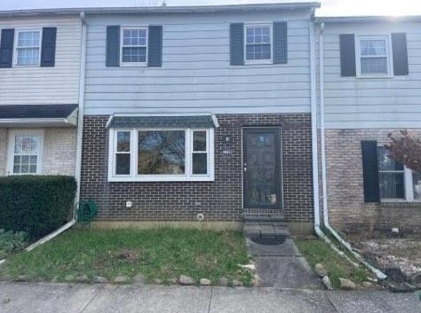 5594 Greens Dr, Allentown, PA 18106-9537
