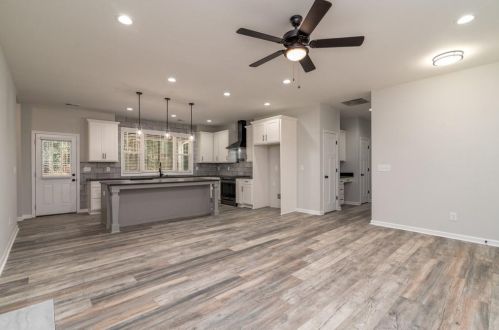 3940 Woodland Cir, Conyers GA  30013-3057 exterior