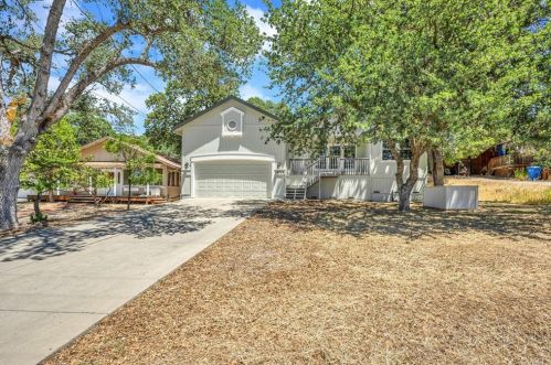18954 Hidden Valley Rd, Middletown, CA 95467-8046