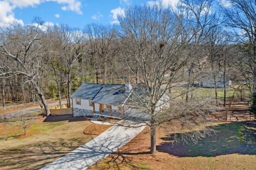 31 Saddle Trl, Jefferson GA  30549-4490 exterior