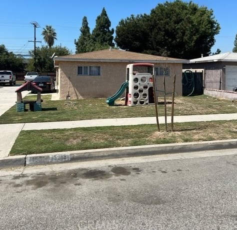 15311 Colorado Ave, Paramount, CA 90723-4206