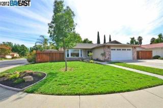 5485 Lenore Ave, Livermore, CA 94550-2365