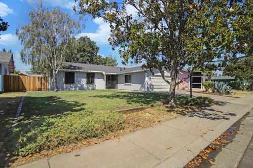 4829 Colebrook Way, Stockton, CA 95207-7513