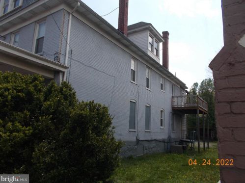 612 Centre St, Cumberland, MD 21502-2127
