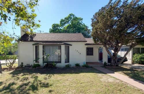 1348 Van Ness Ave, Santa Ana, CA 92707-1636