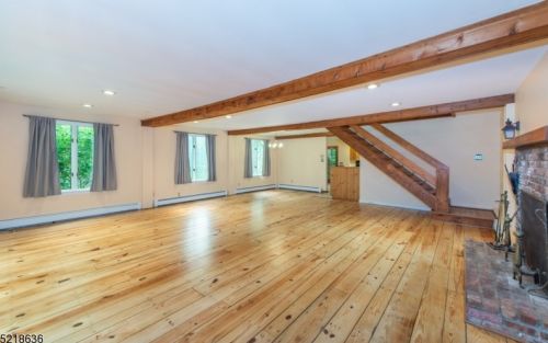30 Stephens Mill Rd, Hackettstown, NJ 07840-5325