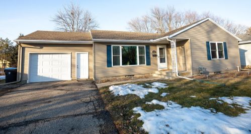 210 Weaver St, Mankato, MN 56001-4663