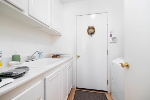 1352 Granite Springs Dr, Chula Vista CA  91915-1540 exterior