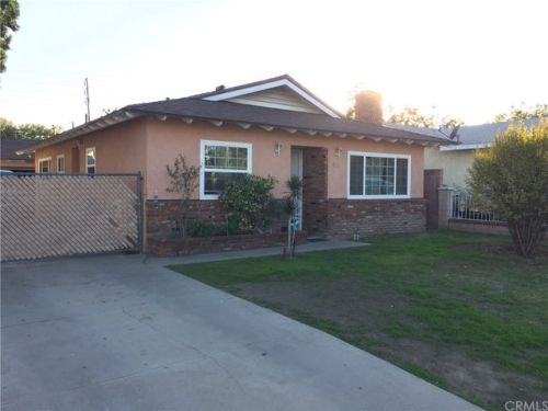 4224 55th St, Bell, CA 90270-2328