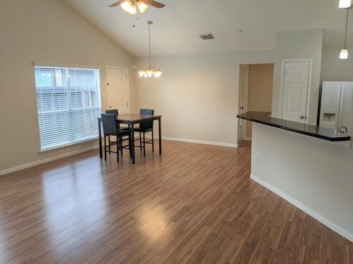 939 Holly Hall Dr, Richmond TX  77406-2377 exterior