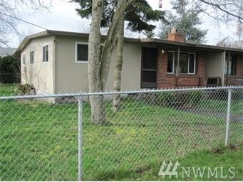 201 Edwards St, Yelm, WA 98597-9786