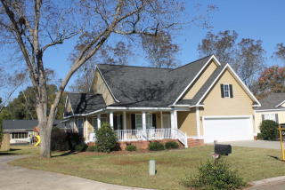 237 Fairway Cir, Americus, GA 31709-4592