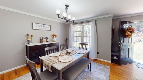 1037 Providence Pike, Killingly CT  06239-4003 exterior