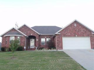 118 Hoss St, Centerton, AR 72719-9214