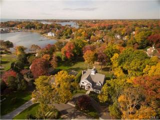 134 5 Mile River Rd, Tokeneke, CT 06820-6236