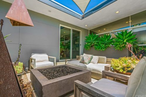 5177 Carlingford Ave, Riverside CA  92504-1311 exterior