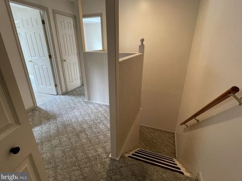 69 Chesapeake St, Lancaster PA  17602-4659 exterior