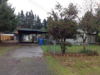 872 141st St, Tacoma, WA 98444-3381
