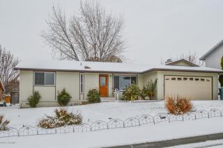 112 94th Pl, Yakima, WA 98908-9546