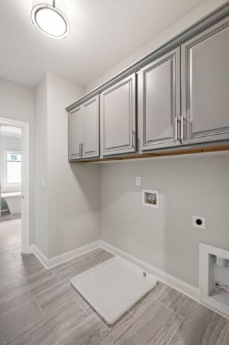 185 Grandmar Chase, Holly Springs GA  30115-6498 exterior
