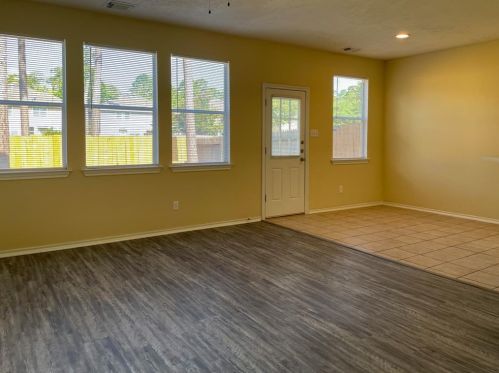 59 Stedhill Loop, Conroe TX  77384-5071 exterior