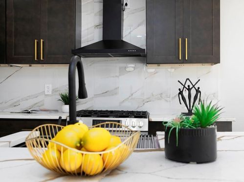 2175 Hosea L Williams Dr, Atlanta GA  30317-2555 exterior