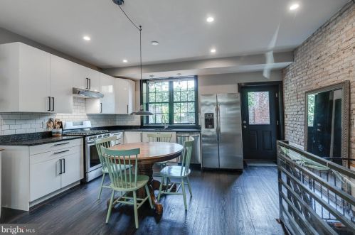 2312 Coral St, Philadelphia, PA 19125-1514