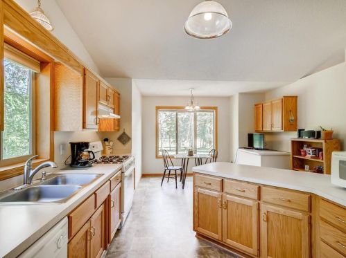 542 Bear Ave, Saint Paul MN  55127-7055 exterior