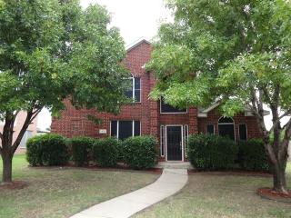 7521 Fairfield Dr, Rowlett TX  75089-2056 exterior