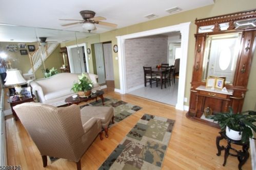 50 Highview Ave, Paterson, NJ 07506-3110