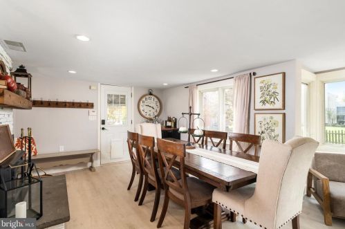 5835 Broad St, Trenton NJ  08620-9508 exterior