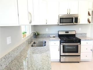 319 137th St, Los Angeles CA  90061-2601 exterior