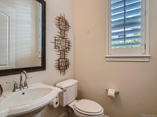 10114 Inverness Main St, Englewood CO  80112-5804 exterior