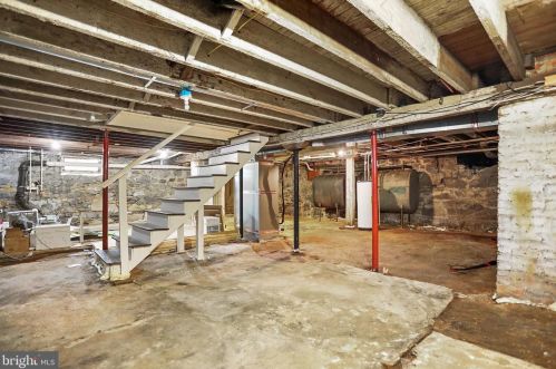 328 Mildred St, Charles Town WV  25414-1834 exterior