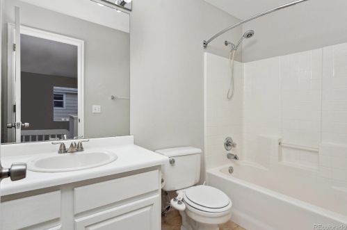 21244 Belleview Pl, Denver CO  80015-6406 exterior