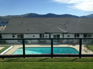810 Wapato Lake Rd, Manson, WA 98831-9553