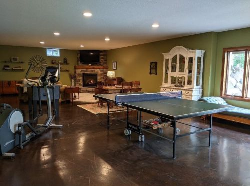 13387 Elmcrest Ave, Saint Paul MN  55110-5974 exterior