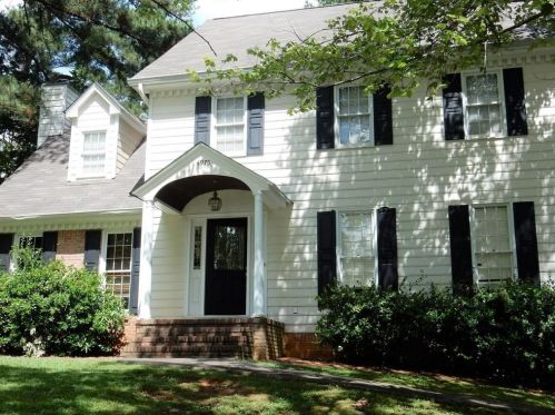 4975 Glenwhite Dr, Duluth, GA 30096-4421