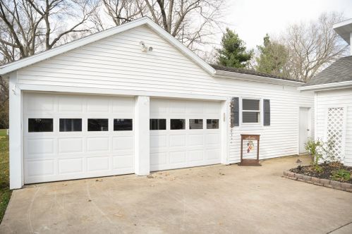 8342 Main St, Nelson IL  61021-9406 exterior