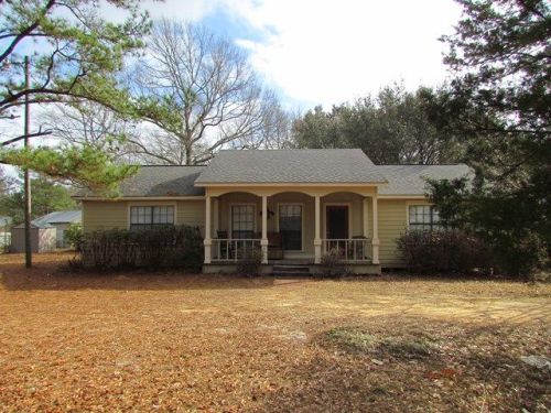 46 Elmer Smith Rd, Carnes, MS 39455-5334