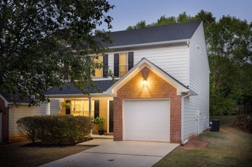 2298 Charleston Pointe, Atlanta GA  30316-3025 exterior