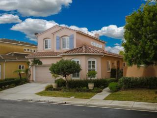 6771 Caurina Ct, Carlsbad, CA 92011-4060