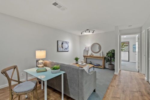 707 San Conrado Ter, Sunnyvale, CA 94085-2538