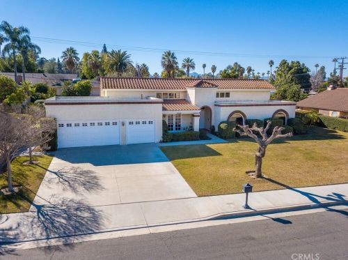 2662 Marley Dr, Riverside, CA 92506-4565